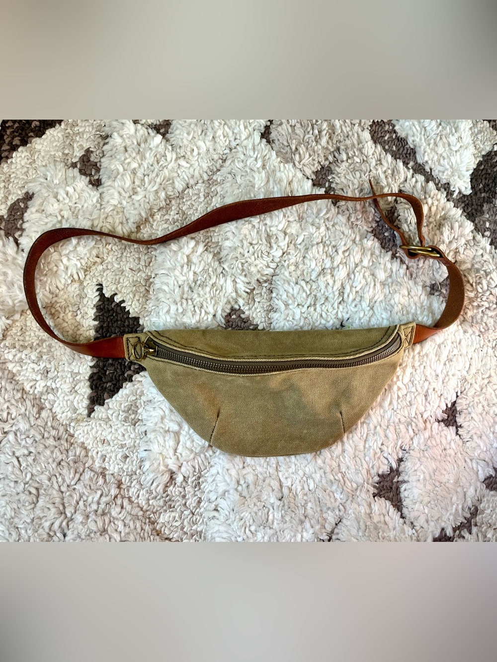 Madewell Canvas Fanny Pack with Leather Strap | Army Green Sling Bag